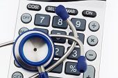 pic of health  - A stethoscope and a calculator - JPG 
