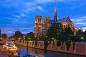 image of france  - Notre Dame de Paris at night - JPG 