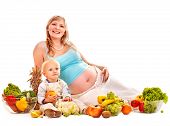 picture of food  - Family with pregnant woman and child preparing food - JPG 