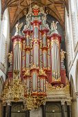 picture of organ  - Church organ - JPG 