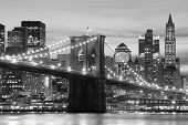 pic of bridge  - Brooklyn Bridge and Manhattan skyline At Night - JPG 