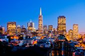 pic of golden gate bridge  - San Francisco at night - JPG 