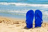 picture of beach  - a pair of flip - JPG 